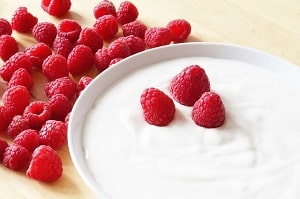 Benefits of eating yogurt